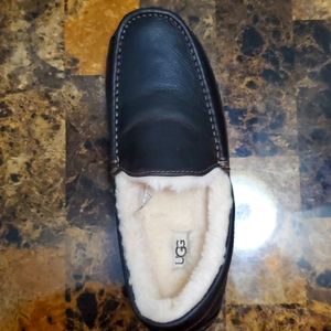 UGG, size 10,  Brown